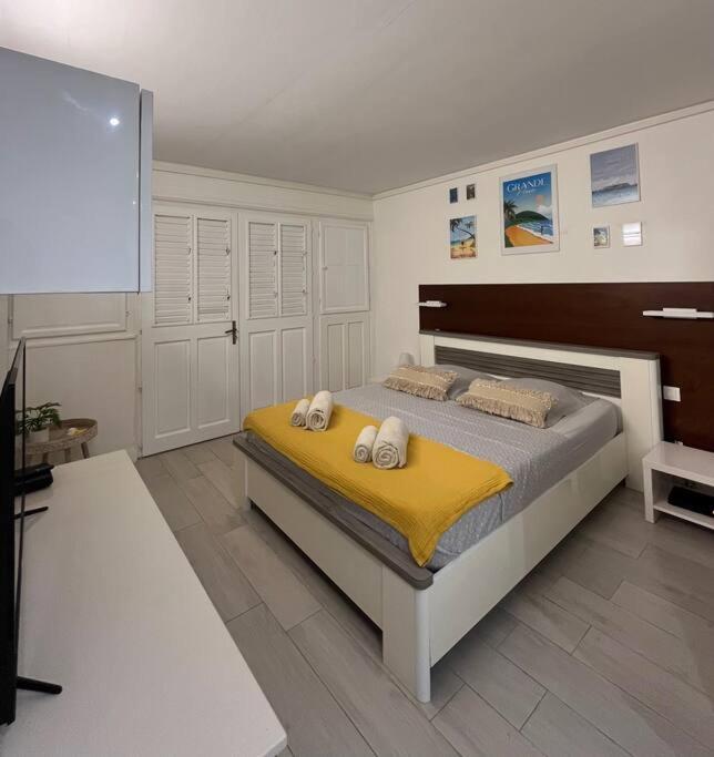 La Vida Loca Appartement Saint-Francois  Buitenkant foto